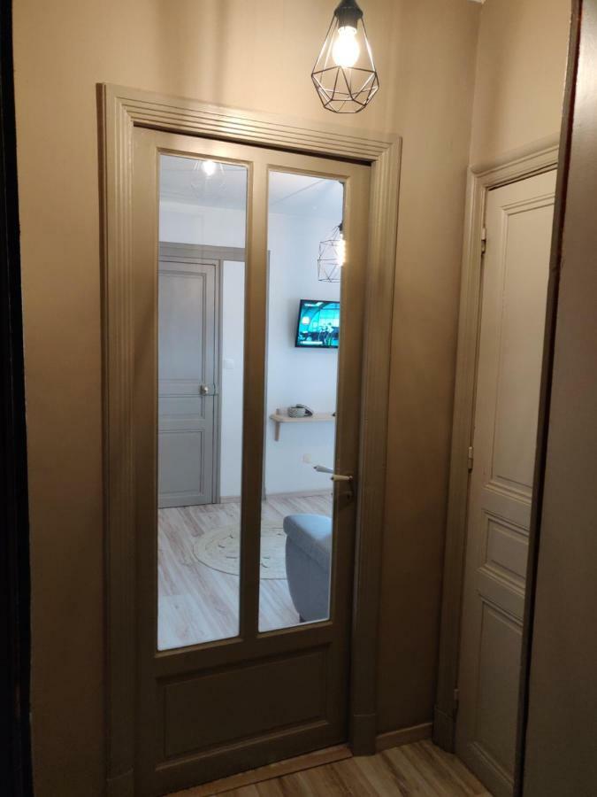 Appartement L'Oliveraie - La Cite Plein Les Yeux Carcassonne Ngoại thất bức ảnh